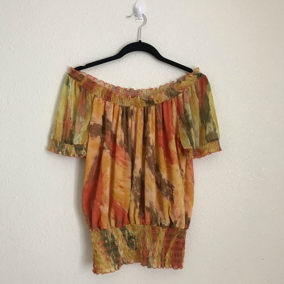 Off the shoulder top - Picture 1 of 3